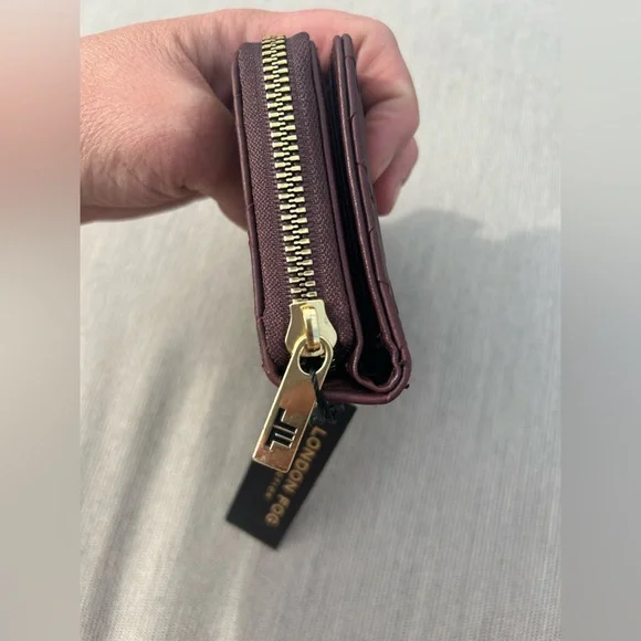 London Fog Women Fleur Woven French Wallet NWT - Picture 4 of 14